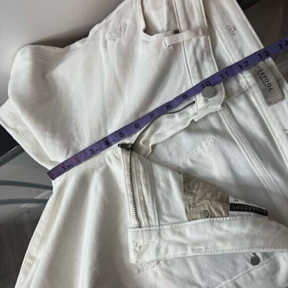 Liverpool Jeans Company Women’s Size 14 Distressed Raw Hem Jeans White Denim - Picture 8 of 11